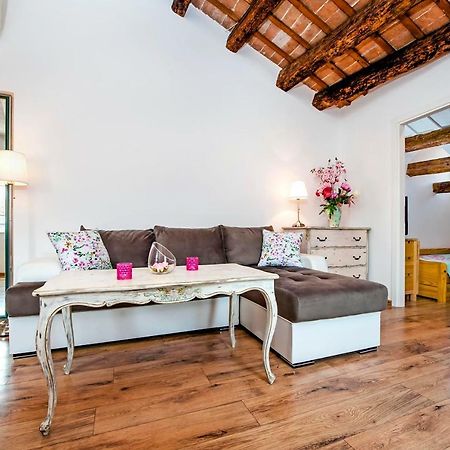 Apartment Casa Alek 로비니 외부 사진