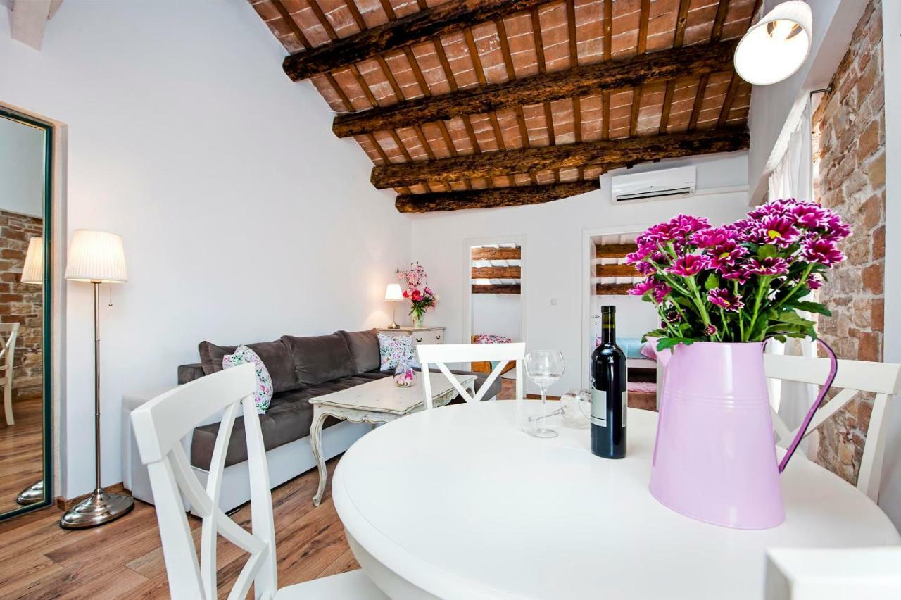 Apartment Casa Alek 로비니 외부 사진