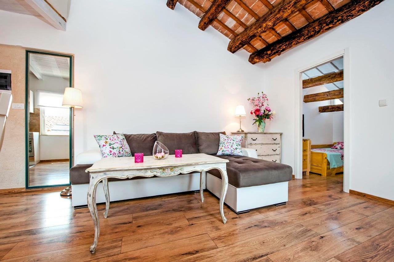 Apartment Casa Alek 로비니 외부 사진