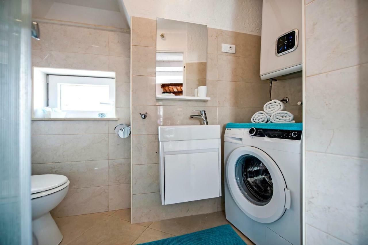 Apartment Casa Alek 로비니 외부 사진